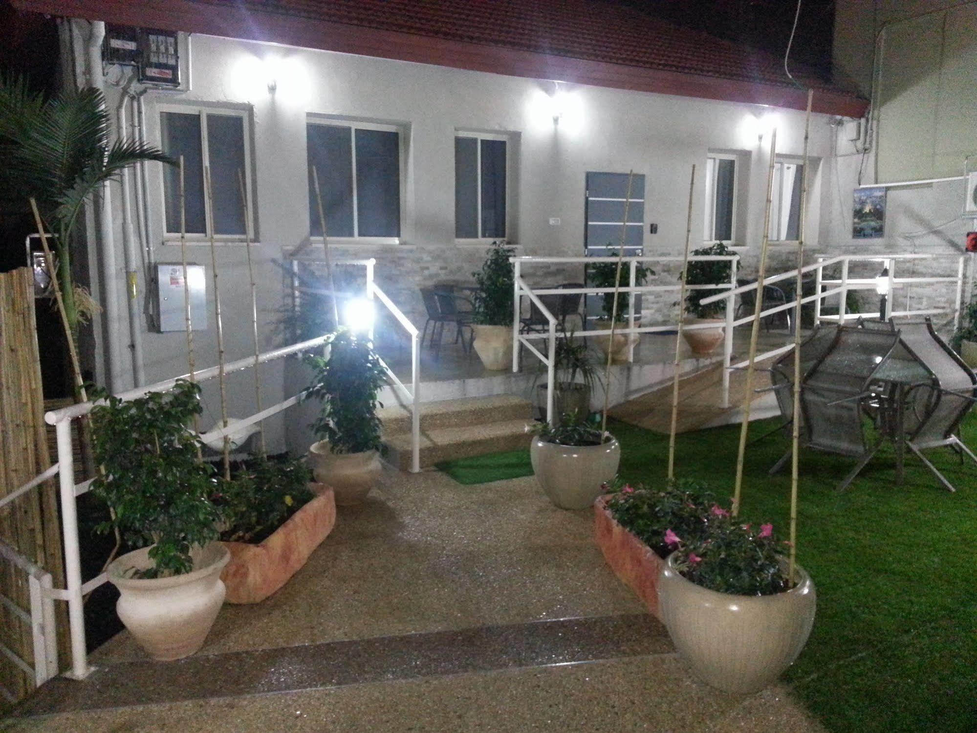 Zimmer Garden Hajfa Zewnętrze zdjęcie